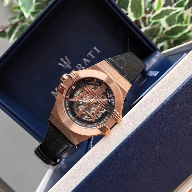 MASERATI Watches FashionForward 190014