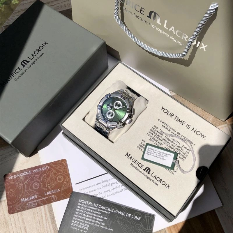 Casual MAURICE LACROIC Watches 190069