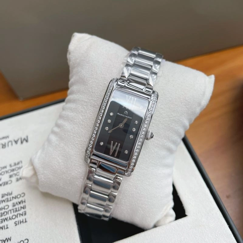 Supportive MAURICE LACROIC Watches 190058