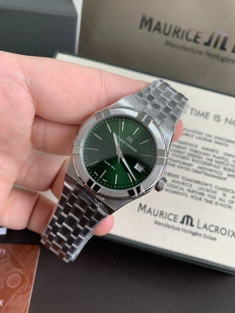 Youthful MAURICE LACROIC Watches 190057