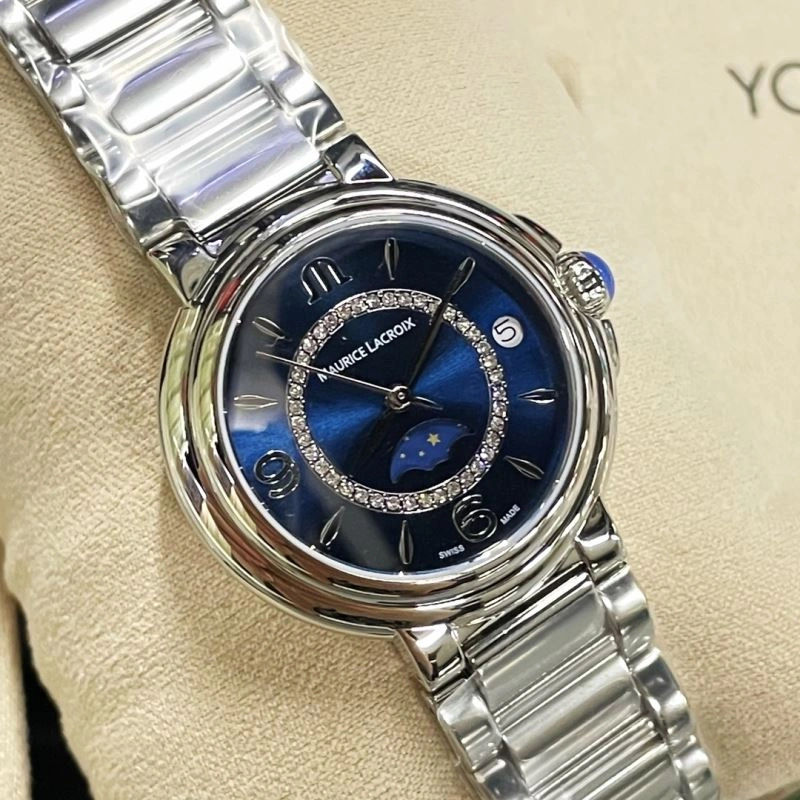 MAURICE LACROIC Watches Comfortable 190056