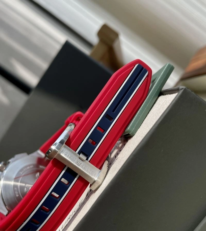 MAURICE LACROIC Watches Durable 190066