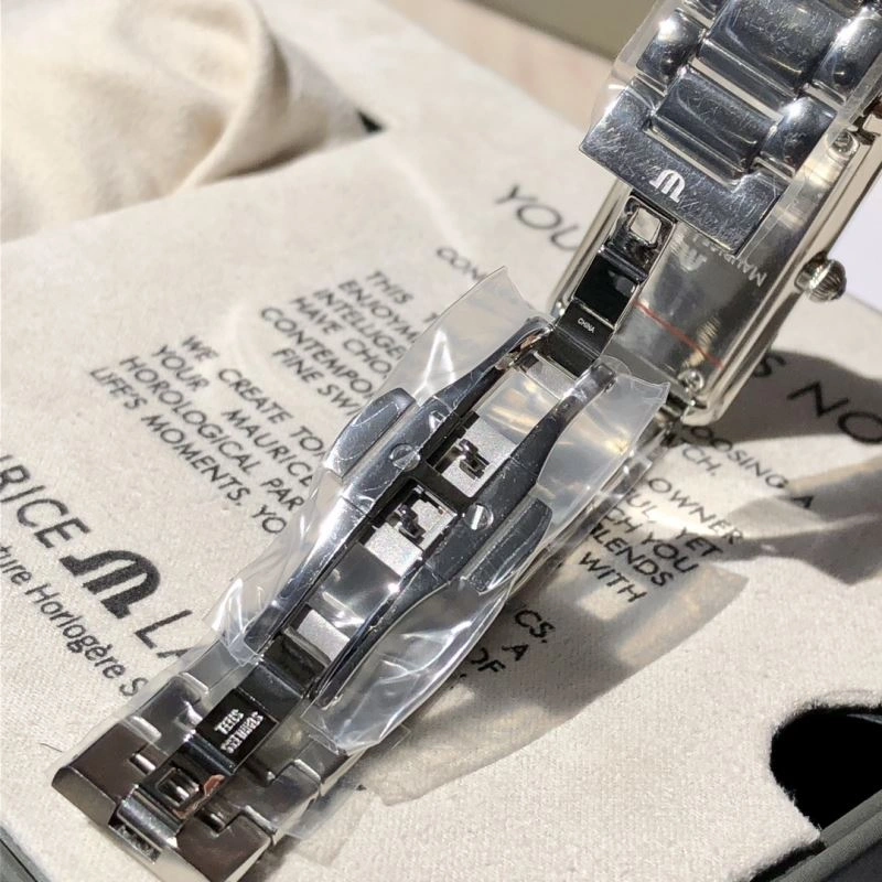 Durable MAURICE LACROIC Watches 190044