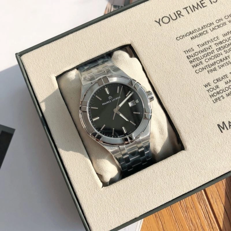 MAURICE LACROIC Watches Practical 190041