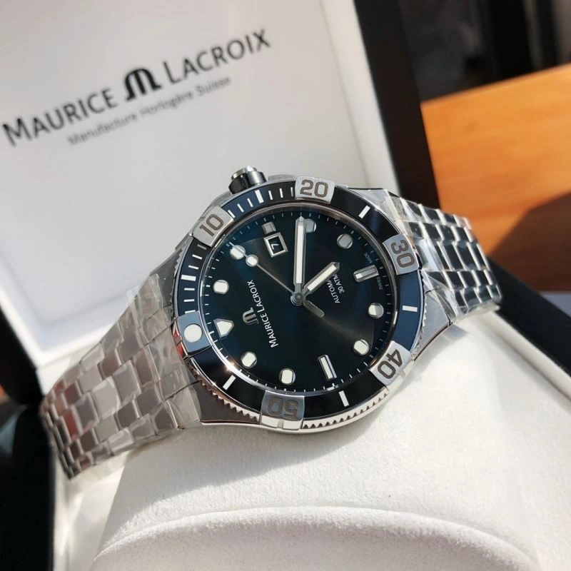 Functional MAURICE LACROIC Watches 190037