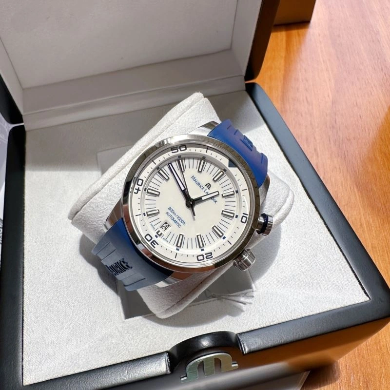 MAURICE LACROIC Watches Trendsetting 190035