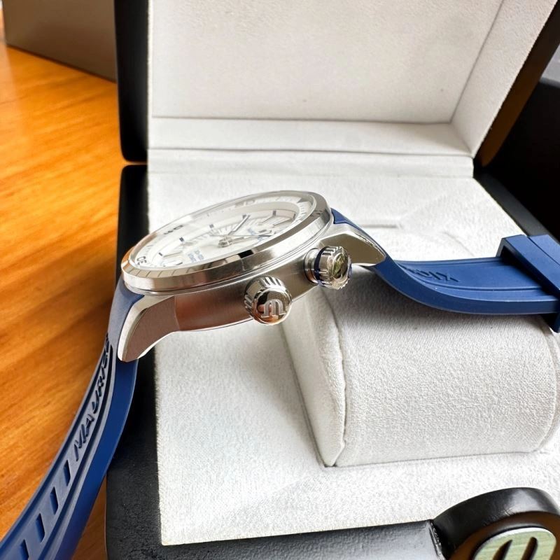 MAURICE LACROIC Watches Trendsetting 190035