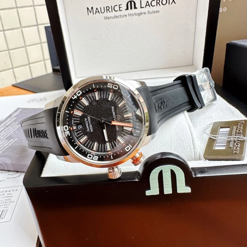MAURICE LACROIC Watches Effortless 190025