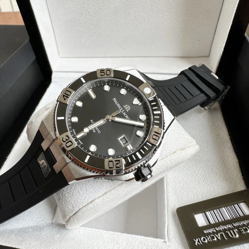 Popular MAURICE LACROIC Watches 190021