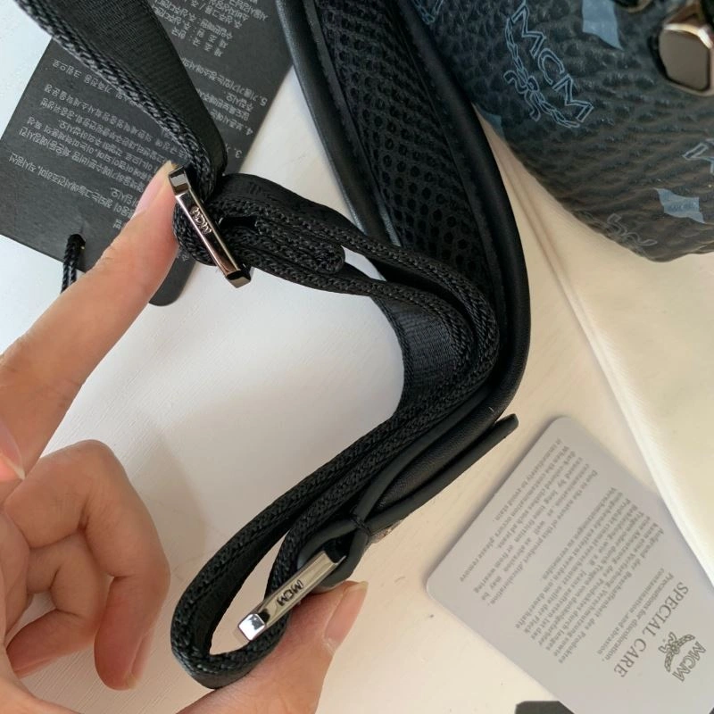 MCM Backpacks FlexibleFit 90395