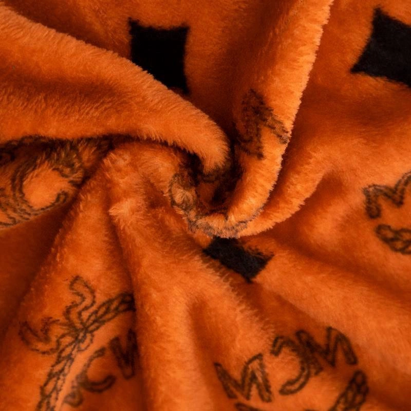 WellDesigned MCM Blanket 256552