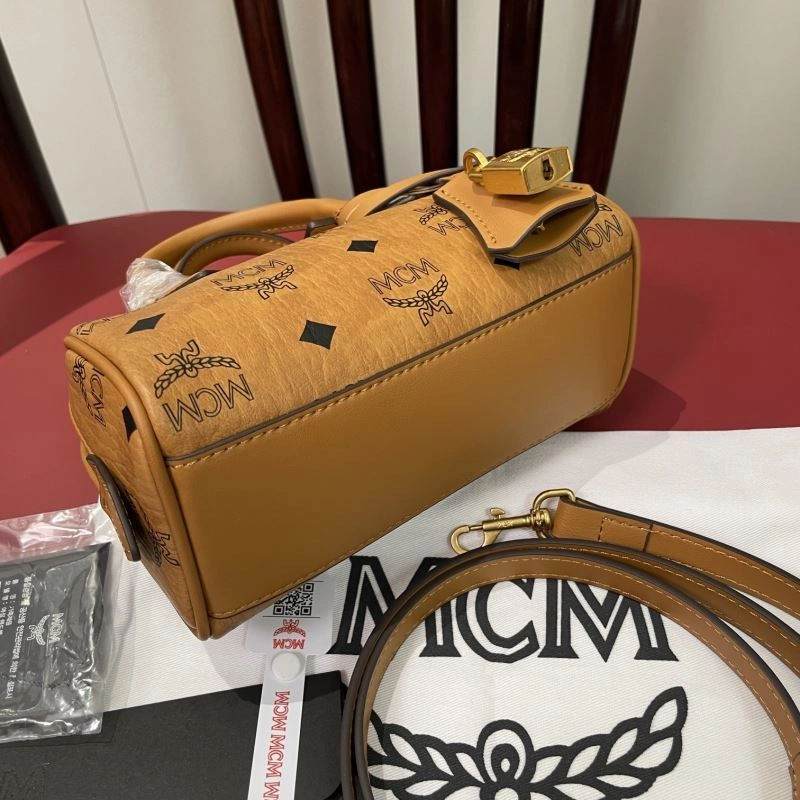 Vibrant MCM Boston Bags 80572