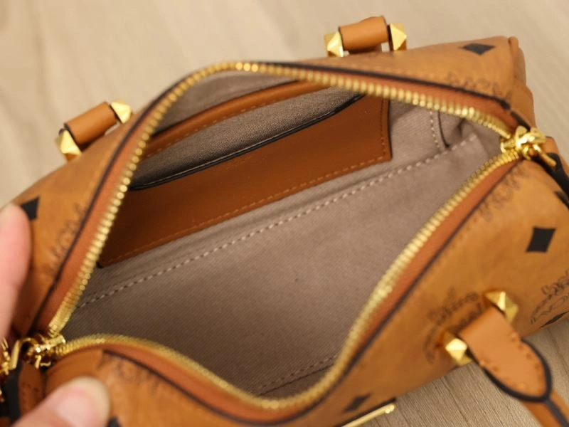 FastDry MCM Boston Bags 63888