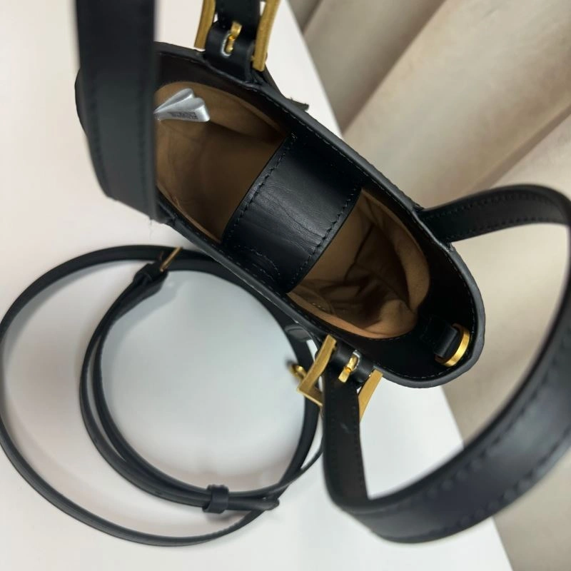 Stretchable MCM Bucket Bags 89740