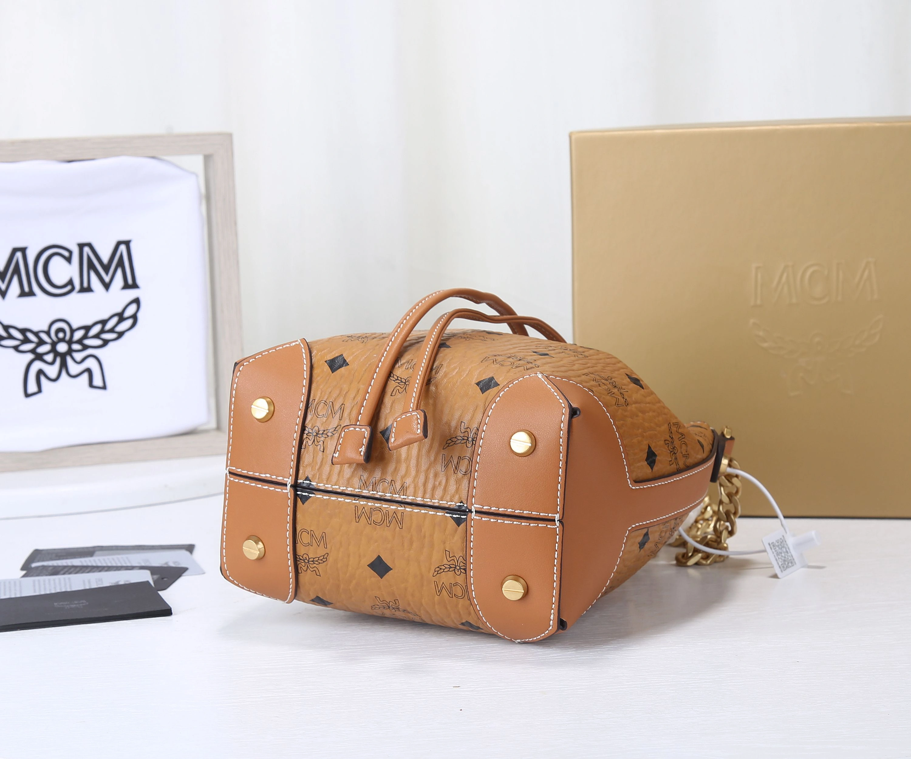 MCM Bucket Bags Unique 90532