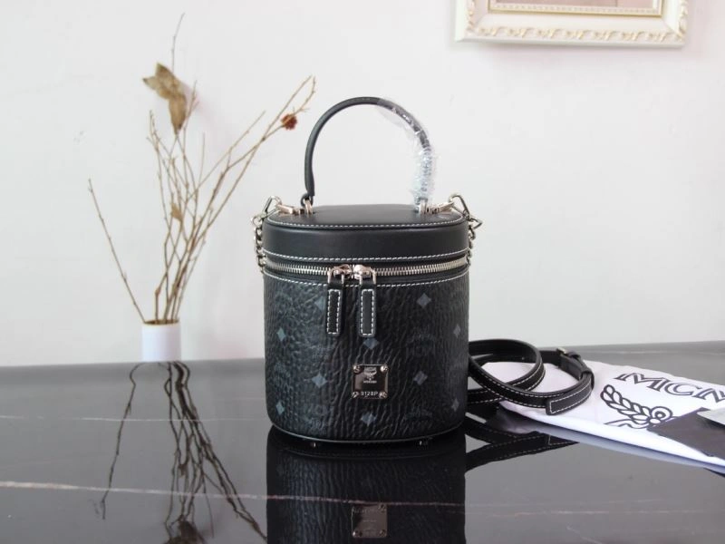 Contemporary MCM Bucket Bags 90386