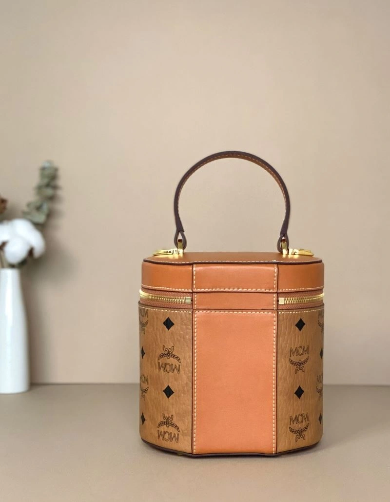 MCM Bucket Bags OnTrend 63937