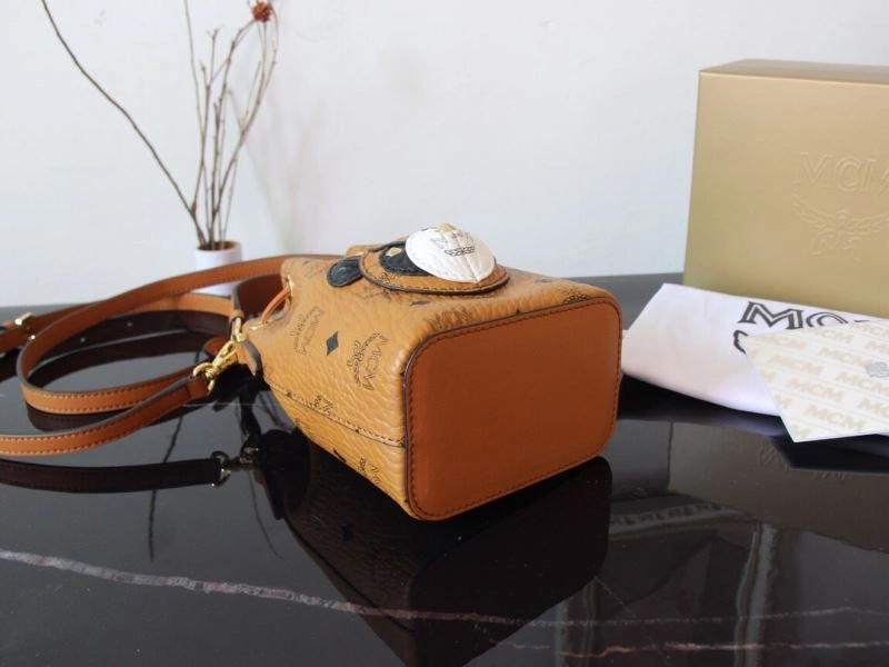 MCM Bucket Bags OnTrend 63887