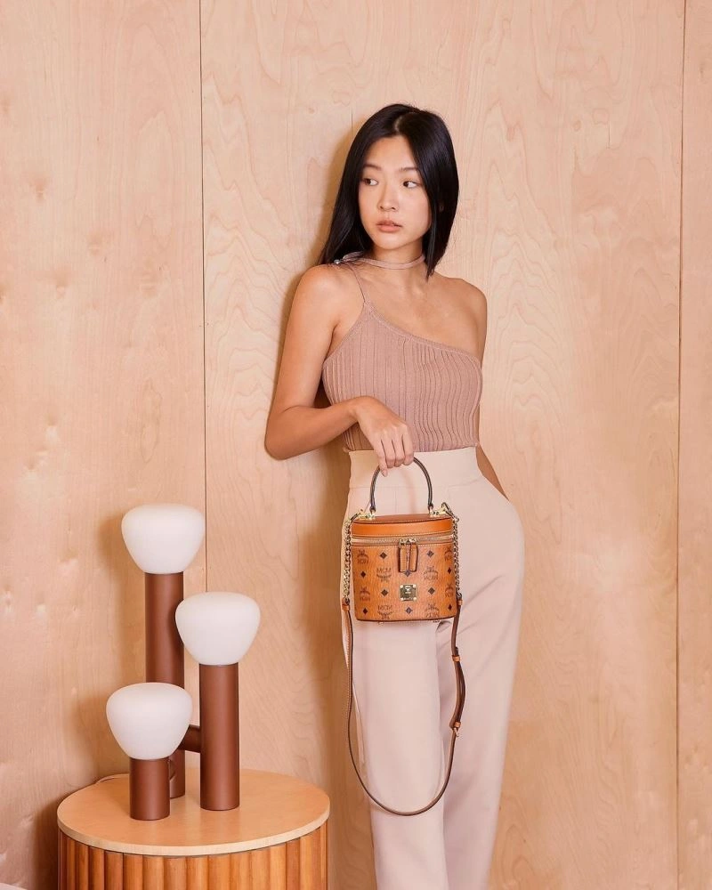 MCM Bucket Bags Functional 63845