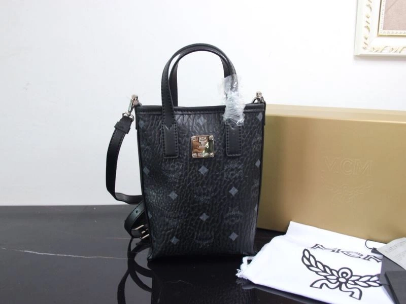 Seasonal MCM Bucket Bags 63794
