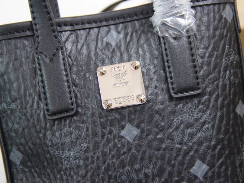 Seasonal MCM Bucket Bags 63794