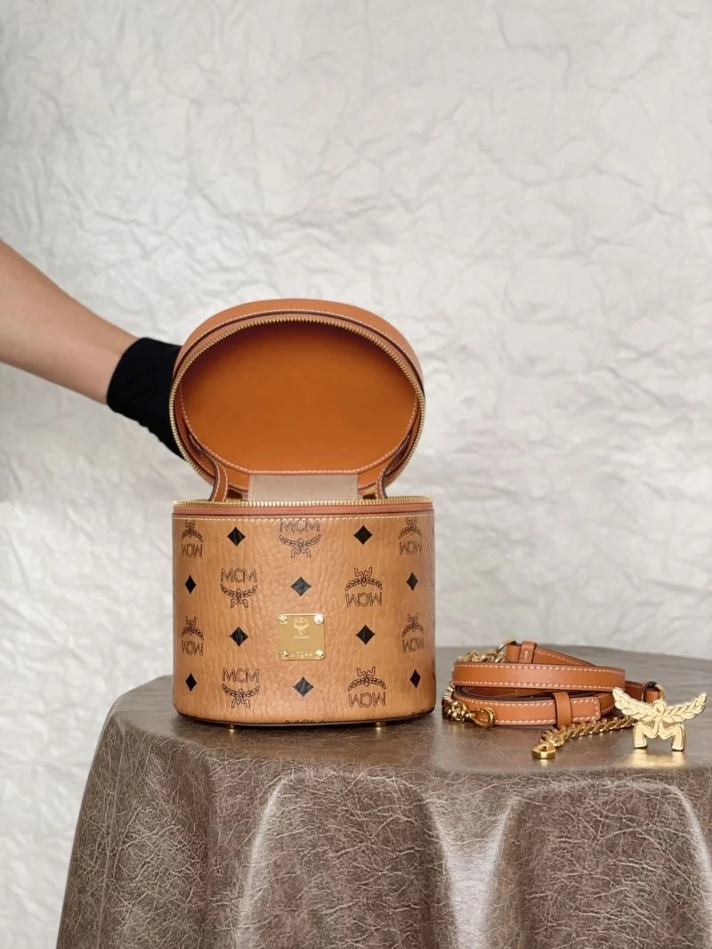 MCM Bucket Bags Resilient 45705