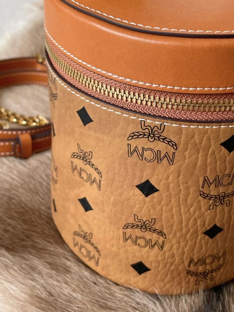 MCM Bucket Bags Resilient 45705