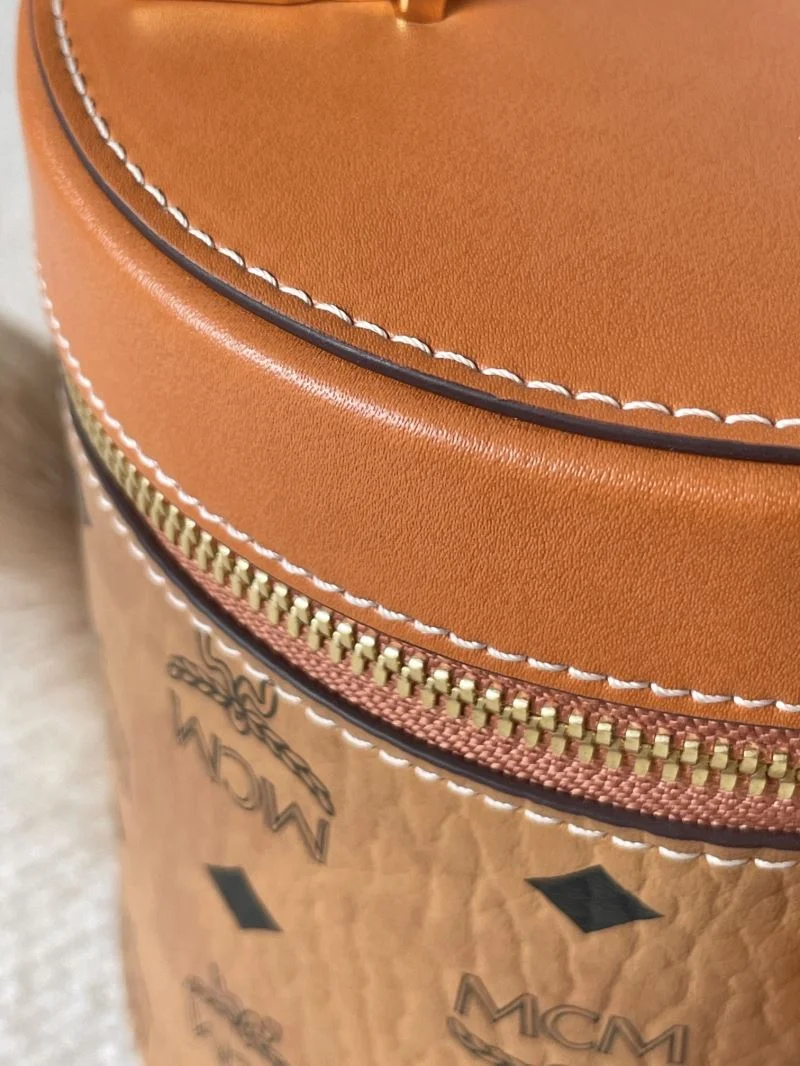 MCM Bucket Bags Resilient 45705