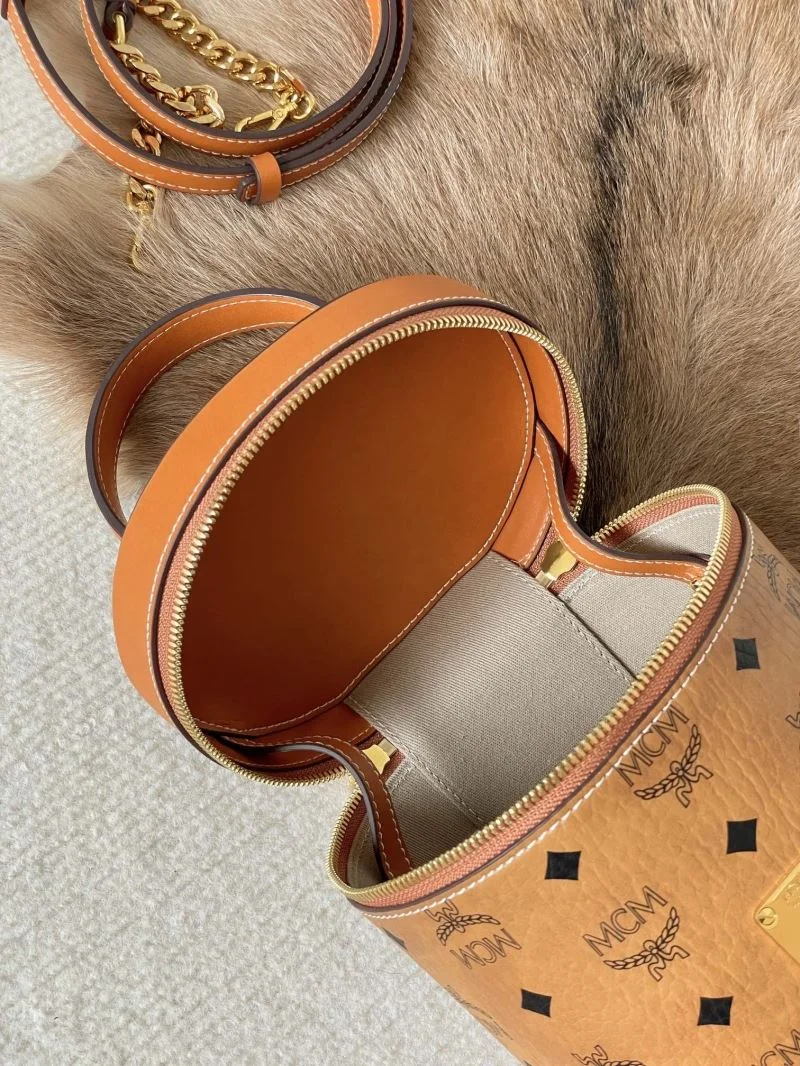 MCM Bucket Bags Resilient 45705