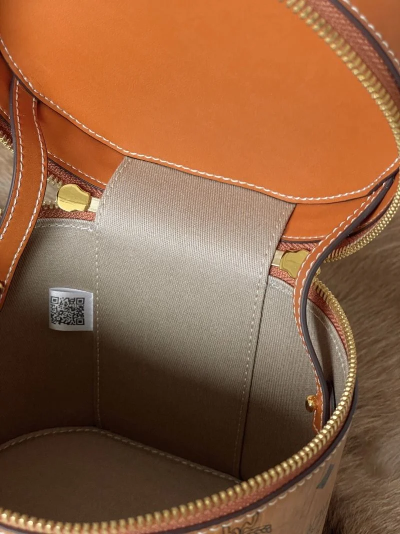 MCM Bucket Bags Resilient 45705