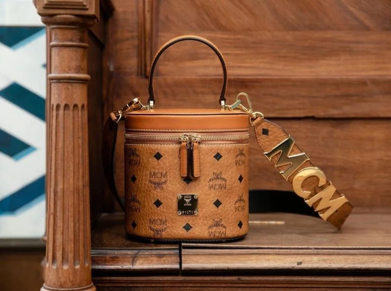 MCM Bucket Bags Resilient 45705