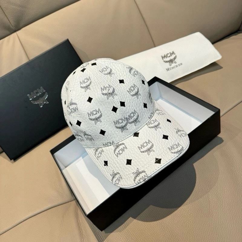Fashionable MCM Caps 261146