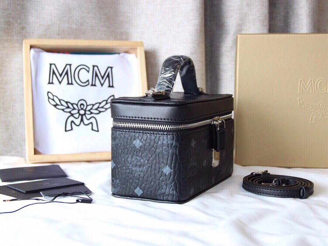 Practical MCM Cosmetic Bags 79038