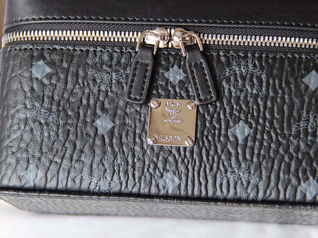 Practical MCM Cosmetic Bags 79038