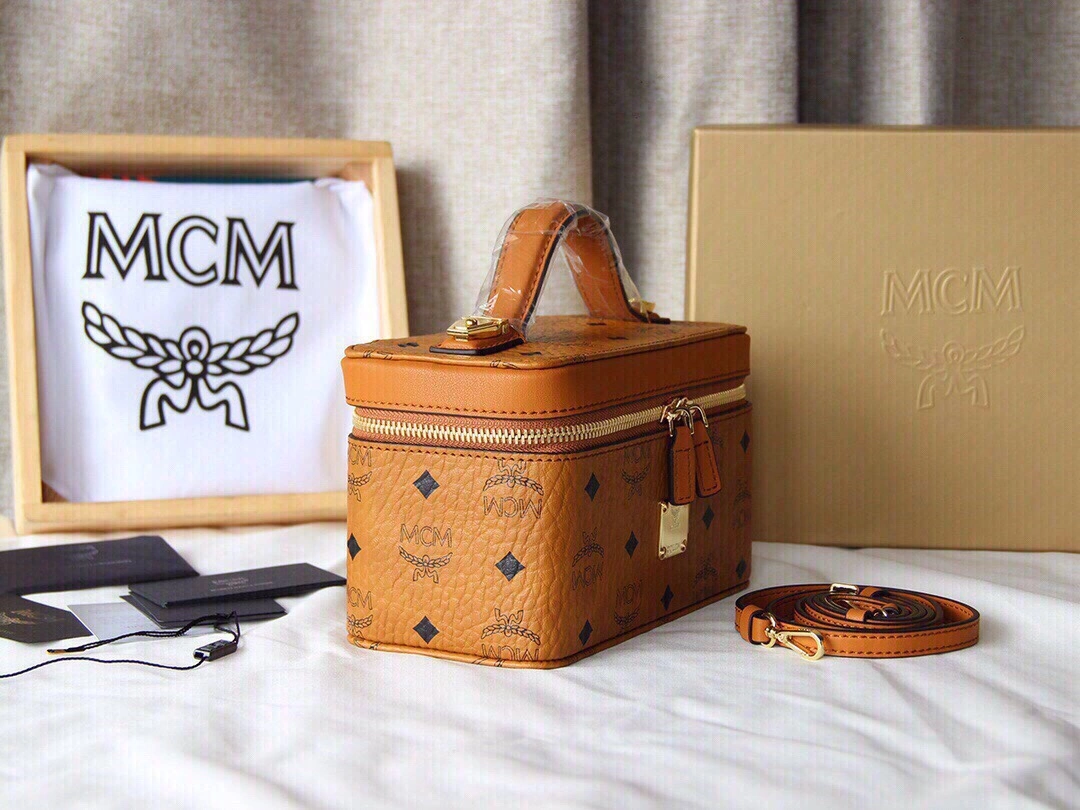 MCM Cosmetic Bags Popular 79030