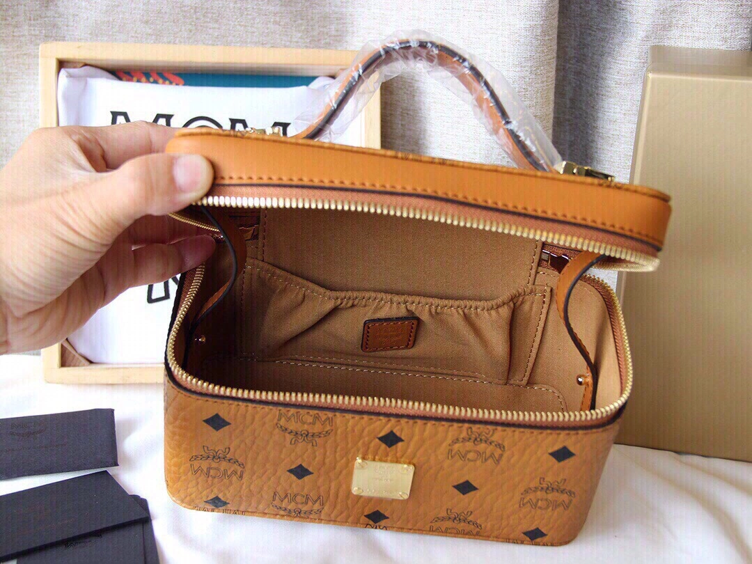 MCM Cosmetic Bags Popular 79030