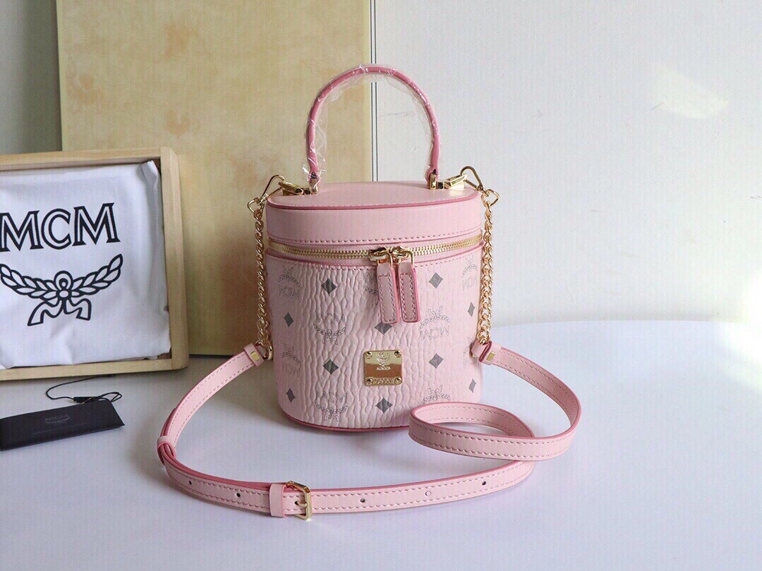 MCM Cosmetic Bags Neat 90525
