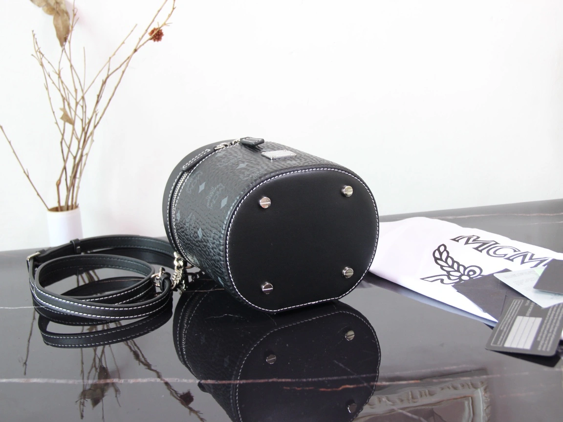 MCM Cosmetic Bags Seasonal 90515