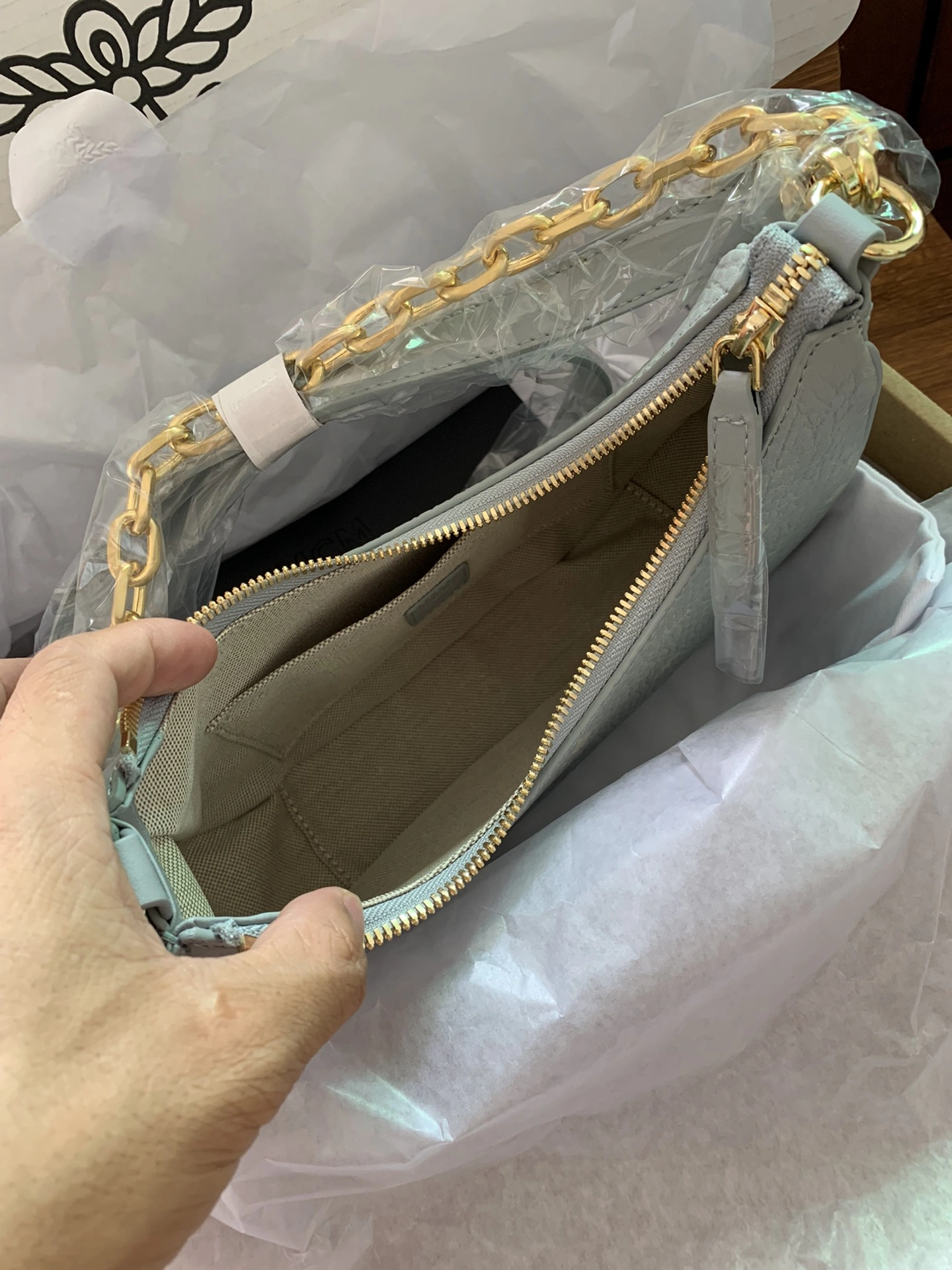MCM Hobo Bags Versatile 90524