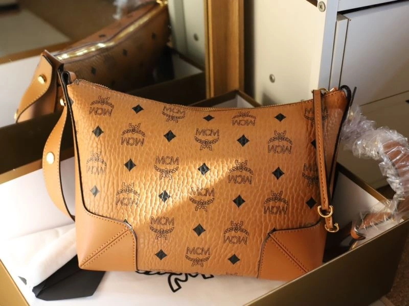 MCM Hobo Bags TechFriendly 89782