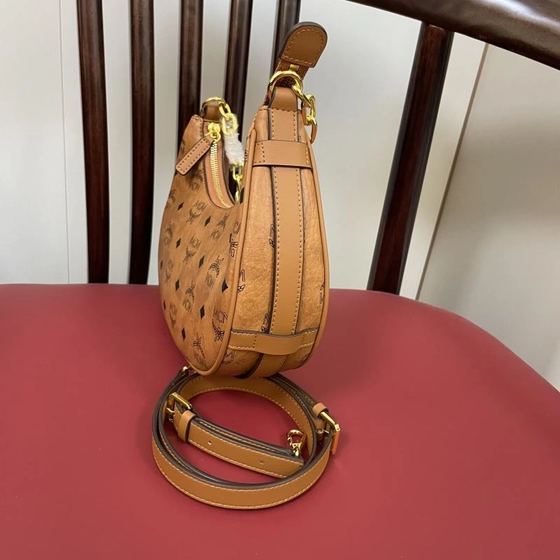 MCM Hobo Bags Premium 80557