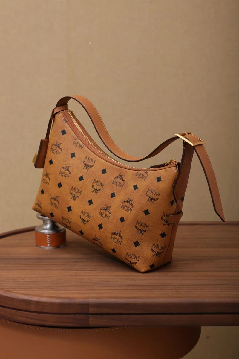 FashionForward MCM Hobo Bags 80562