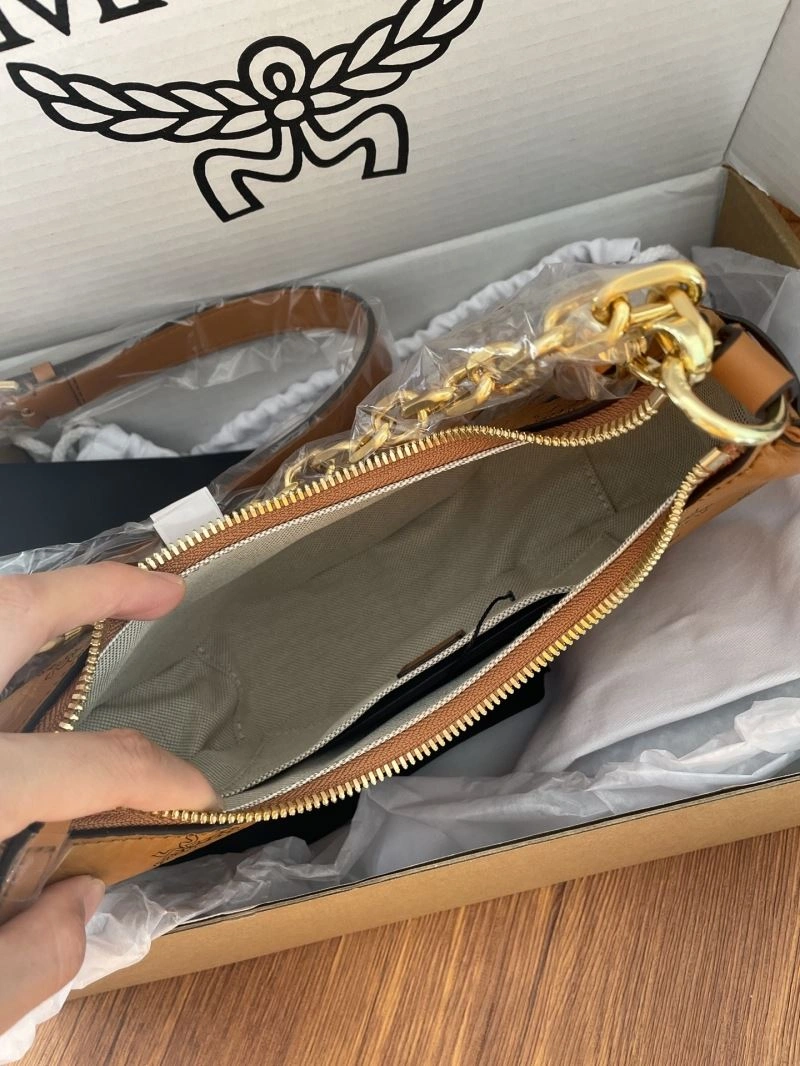 Minimalist MCM Hobo Bags 63864