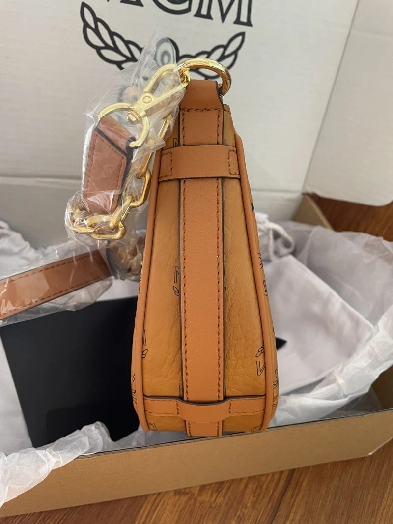 Minimalist MCM Hobo Bags 63864