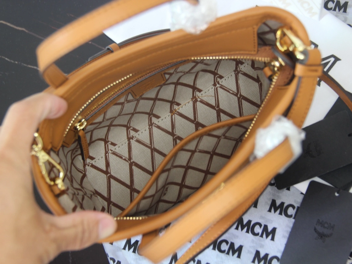 OdorResistant MCM Pillow Bags 90519