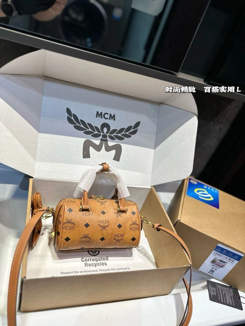 MCM Pillow Bags Lightweight 85878