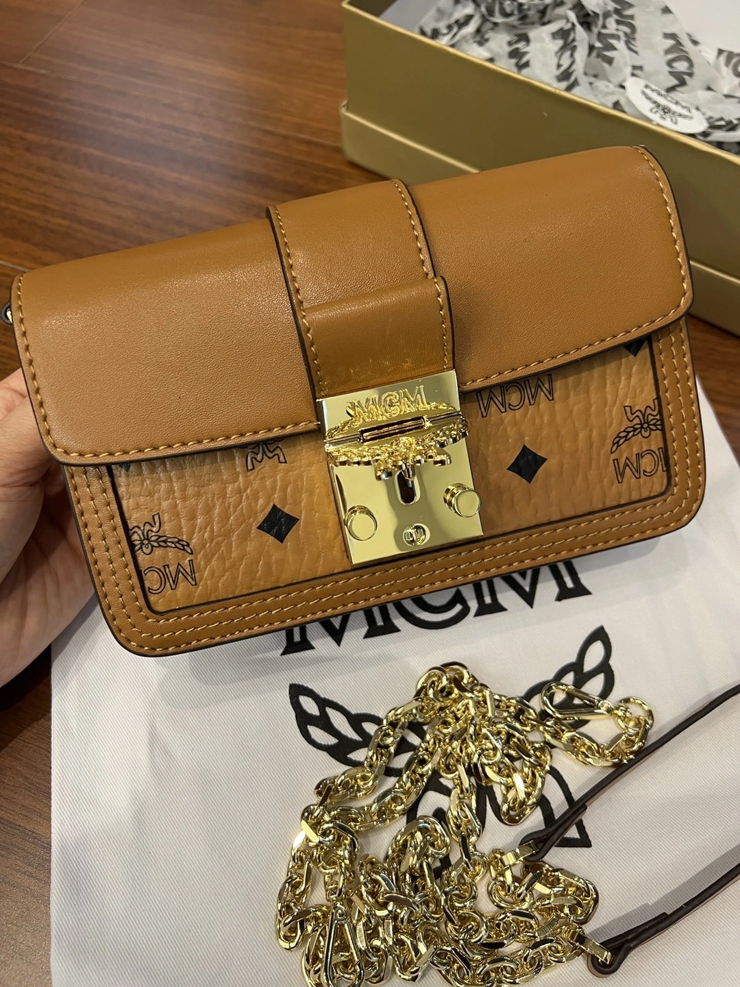 MCM Satchel Bags Trendy 90477