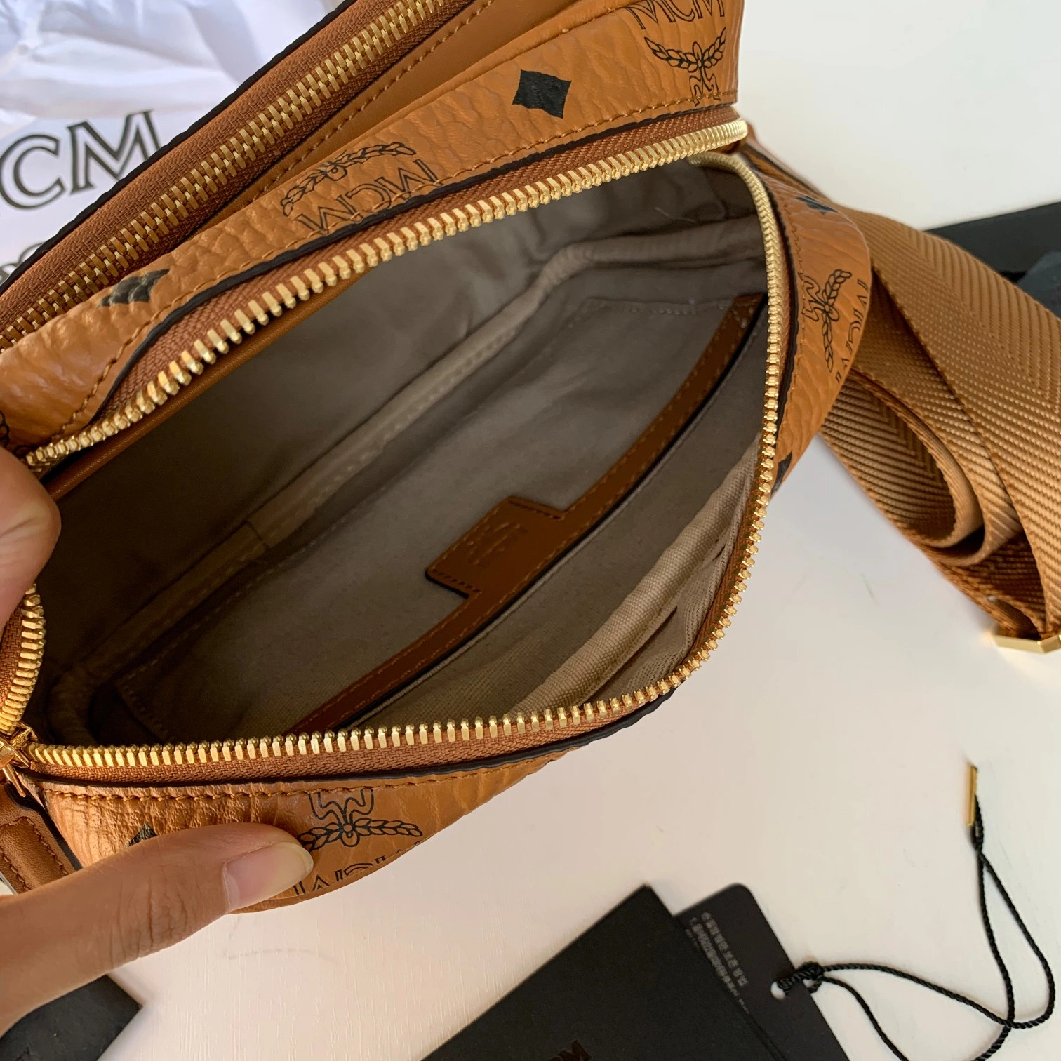 MCM Satchel Bags Resilient 90473