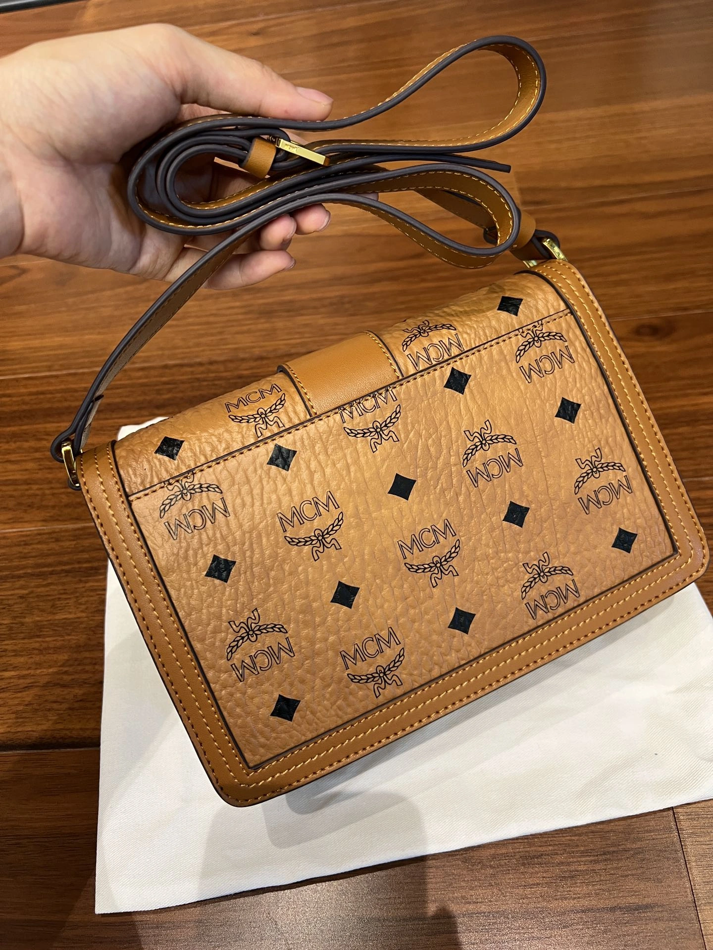 Original MCM Satchel Bags 90458