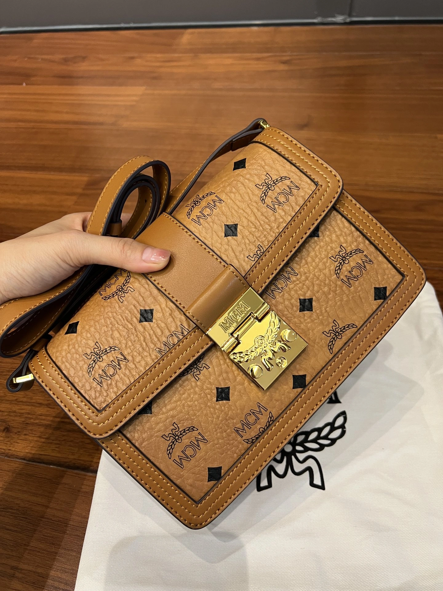 Original MCM Satchel Bags 90458